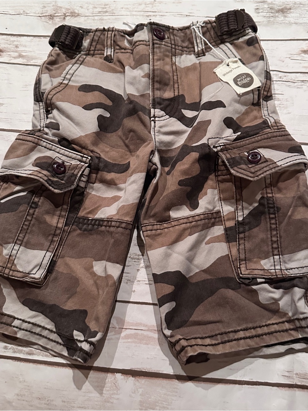 Mini Boden brown & khaki camouflage cargo shorts nwt 6y